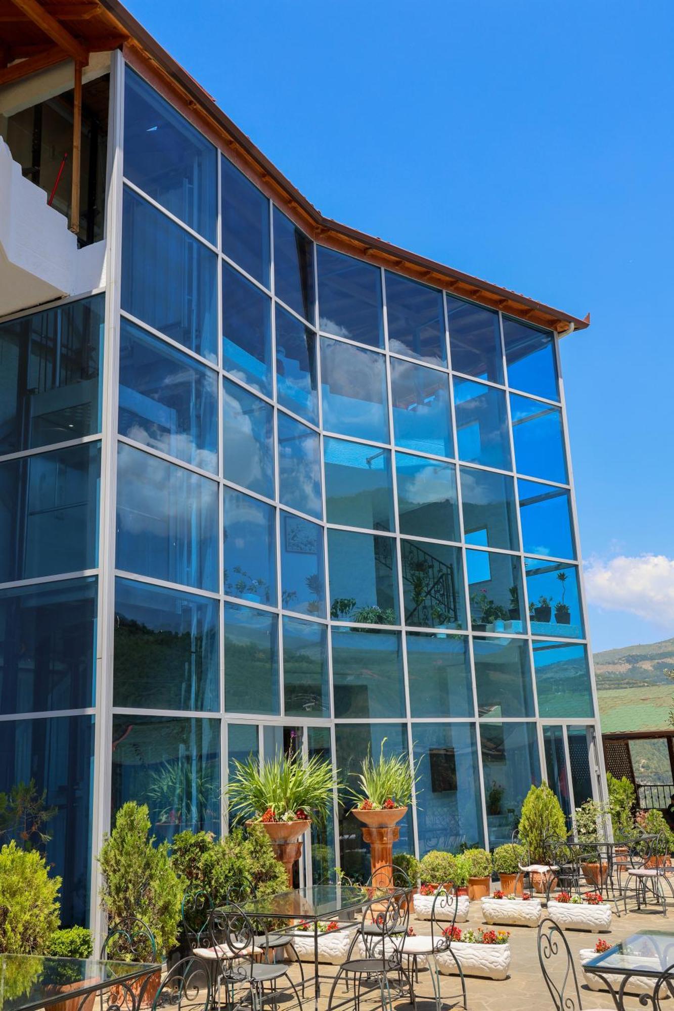 Hotel Kanione Cerenisht Exterior foto